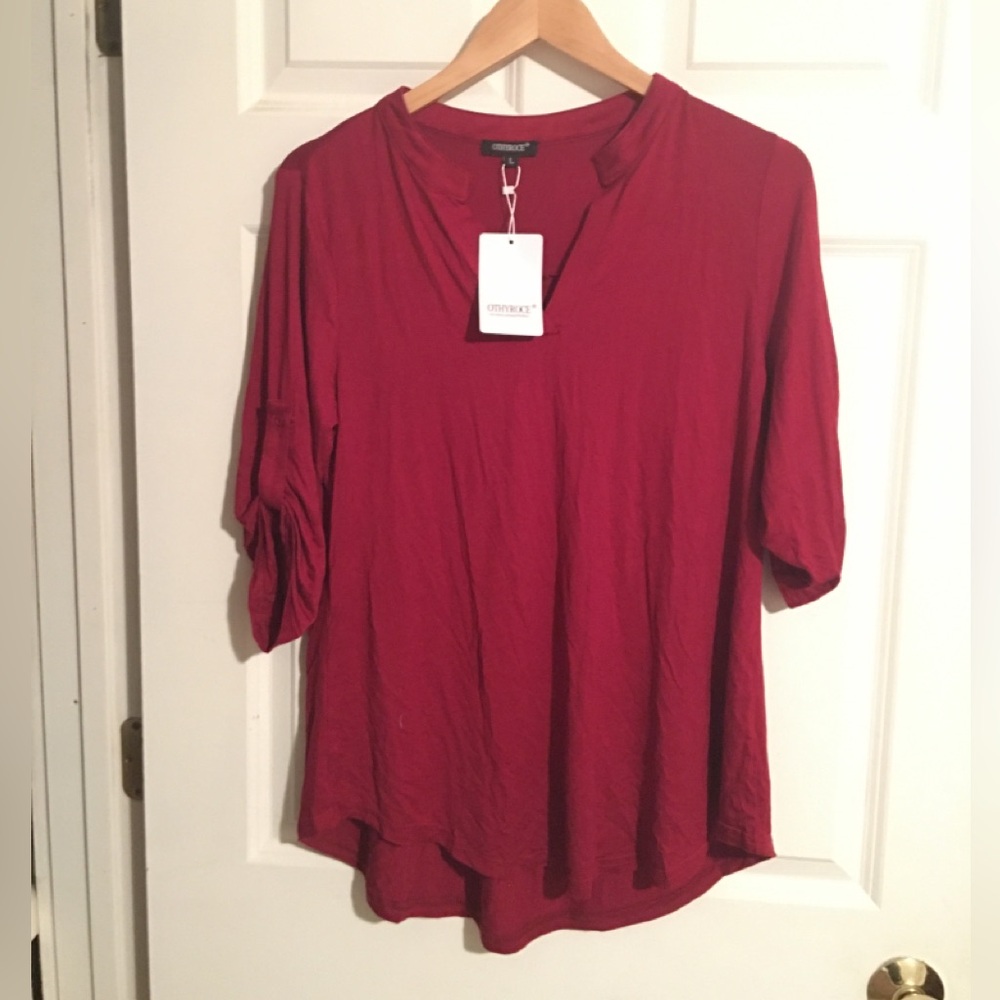 Othyroce Burgundy 3/4 inch sleeve shirt. Size M. NWT.